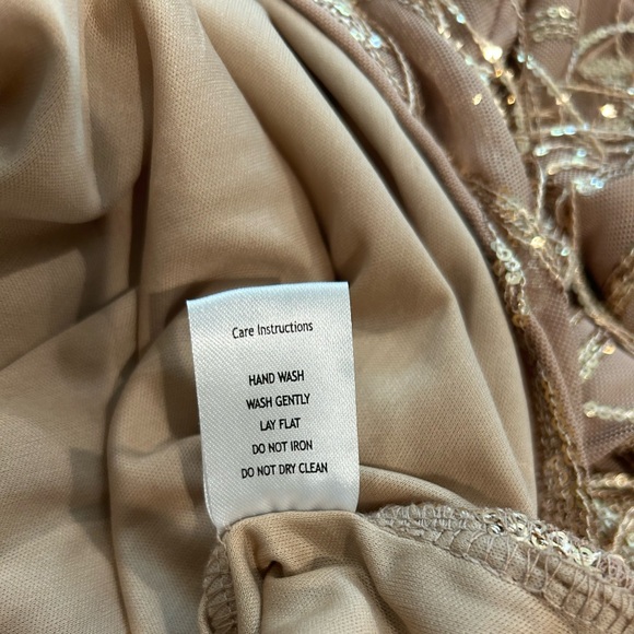 Juniors Honey and Rosie Fringe Sequin One-Shoulder Bodycon Midi Dress - Picture 11 of 12